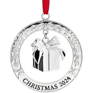 Christmas Silver 3" x 3" Wreath with Gift Box Pendant Engraved Tree Ornament